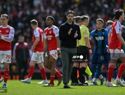Arsenal Kalah Telak di Kandang, 2 Pemain Jadi Penyelamat
