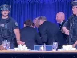 Trump Selamat dari Penembakan Saat Makan Malam Gedung Putih – Apa yang Diketahui?
