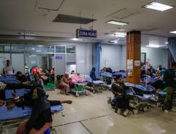 Pengidap luka kecelakaan kereta di RSUD Kota Bekasi