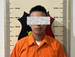 Pria Hajar Pemuda Sampai Berdarah-darah di Depan Bakso Gondrong Bengkong Kepala Diinjak