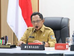Tito Karnavian Teken SE: Kepala Daerah Diminta Gunakan Mobil Listrik-Naik Sepeda