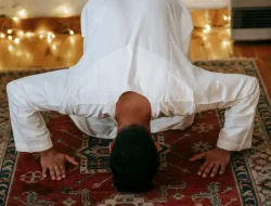 Jadwal Shalat Pontianak Besok, 13 Mei 2026