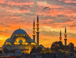 Jadwal Shalat Malang Hari Ini, Minggu 10 Mei 2026