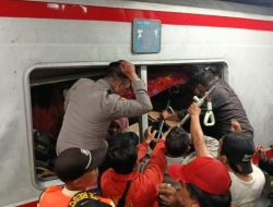 KRL Tabrak KA Argo Bromo Anggrek, 2 Orang Tewas di Bekasi