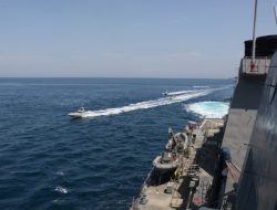 Pertikaian AS vs Iran Meletus Lagi di Selat Hormuz