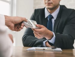 OJK tegaskan aturan penagihan: Tidak kasar dan sesuai waktu