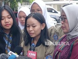 Wapres Gibran Bertemu Siswa SMAN 1 Pontianak yang Viral Lomba MPR