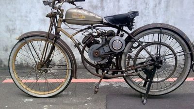 Motor Pelajar Terlindas Truk Kontainer di Basuki Rahmat Palembang