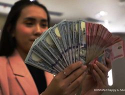 Rupiah Anjlok ke Rp 17.900, Terlemah di Asia