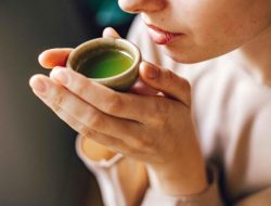 7 Minuman Pagi Penjaga Ginjal Sehat