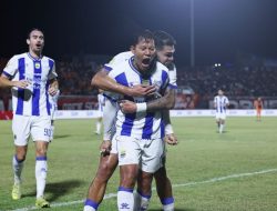 Adam Alis Ucapkan Selamat Tinggal pada Pemain Asing Persib