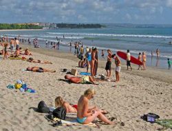 Anomali Bali: Turis Asing Turun, Hotel Penuh