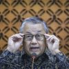 BI Naikkan Suku Bunga: Jaga Rupiah & Ekonomi