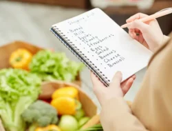 7 Kebiasaan Pengguna Daftar Belanja Kertas vs. Ponsel