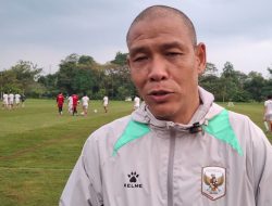 Timnas U-19: Nova Adu Taktik dengan Sang Guru Pelatih