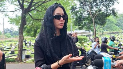 Dugaan Penipuan: Sikap Keluarga Bunga Zainal Terungkap