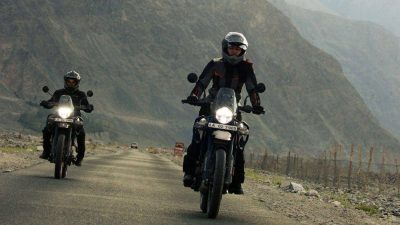 Jemuran Lelah: Misteri 250cc Satu Silinder Touring