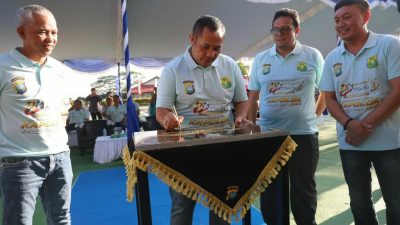 GOR Gemilang Polda Kepri Diresmikan, Irjen Asep Buka Turnamen Badminton Cup 2026
