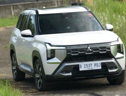 Alasan Utama Mitsubishi Destinator Medium SUV Terbaik OTOMOTIF Award 2026