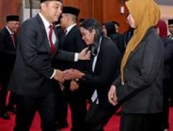 Aturan baru Eri Cahyadi: Pejabat perempuan Pemkot Surabaya diminta mundur jika tak diizinkan suami kerja malam