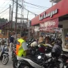 Bapenda Bontang Targetkan Pendapatan Retribusi Parkir Kopi Kenangan Rp4–6 Juta Bulanan, Jika Tidak Tercapai Akan Dievaluasi