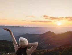 Jadilah Sahabat Terbaik Bagi Diri Sendiri dengan 7 Pengalaman Ini, Menurut Psikologi