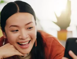 3 cara sukses kencan online bagi wanita di atas 30 tahun menurut psikologi