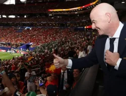 Infantino Abaikan Permintaan Wakil Presiden, Konflik Internal Makin Memanas