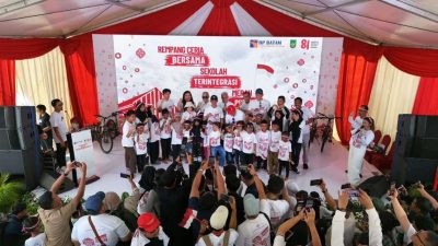 Keriuhan Anak-anak Rempang Menyambut Sekolah Baru dan Lomba HUT RI ke 81
