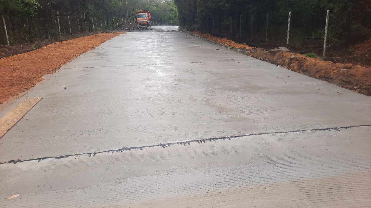 Jalan Rusak di Batam
