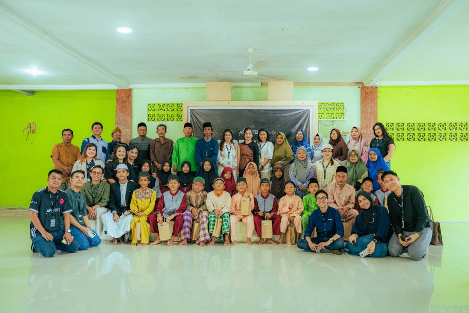 HUT ke 4 Artotel Batam