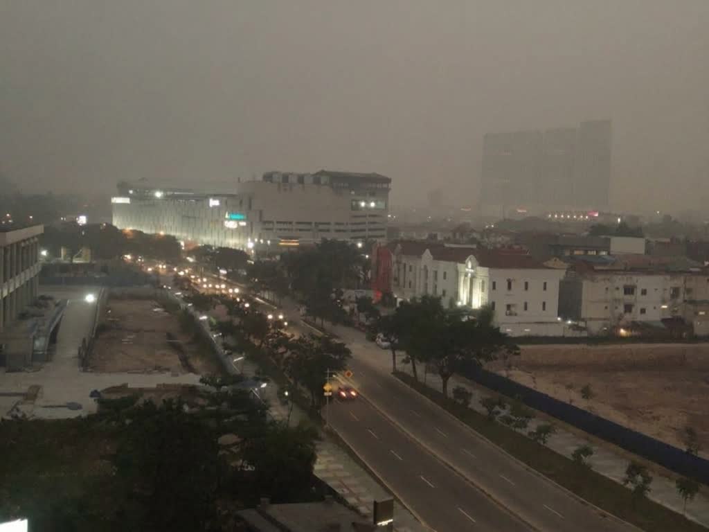 Kabut Asap Batam