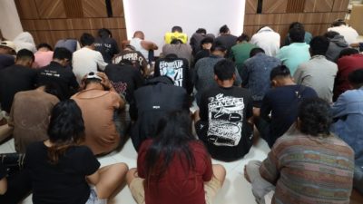 Penggerebekan Kampung Madani Batam: 18 Wanita dan 90 Pria Positif Narkoba
