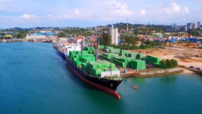 Pelabuhan Batam Makin Sibuk, Arus Peti Kemas Tembus 542 Ribu TEUs, Naik 8,2%