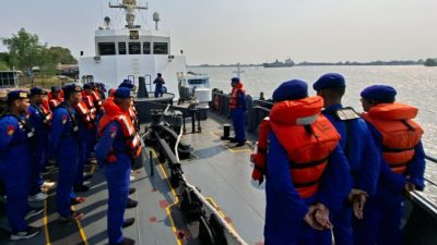 ​KM Virgo Transport 8 Tenggelam di Masalembu: 124 Selamat, 1 Meninggal, 118 Masih Dicari