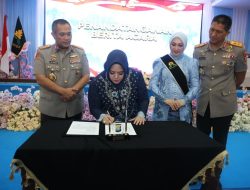 Dhenty Suhendri Resmi Jadi Ibu Asuh Polwan Polda Kepri, Gantikan Detta Asep Safrudin