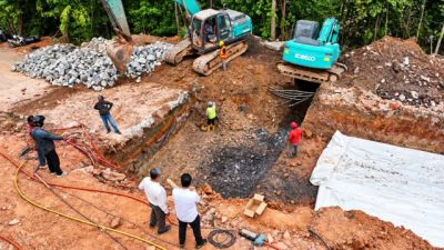 Perbaikan Jalan di Depan Hotel Vista Akan Rampung 1 November